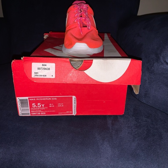 Nike RosheRun - Picture 2 of 2